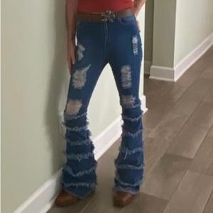 JC & JQ Distressed, mid- Rise, layered Bell Bottom Jeans Size S Juniors …